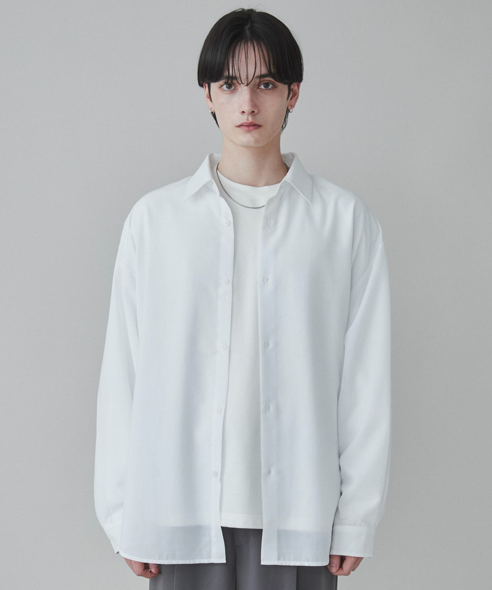 ホワイト モデル：180cm L着用