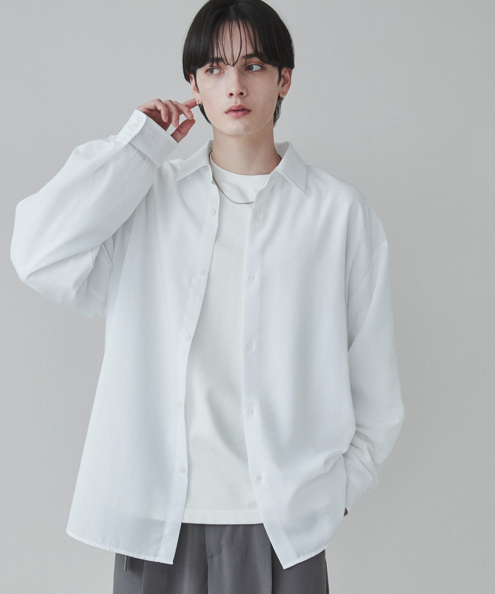 ホワイト モデル：180cm L着用