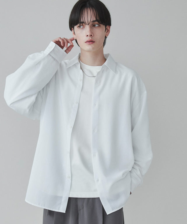 ホワイト モデル：180cm L着用