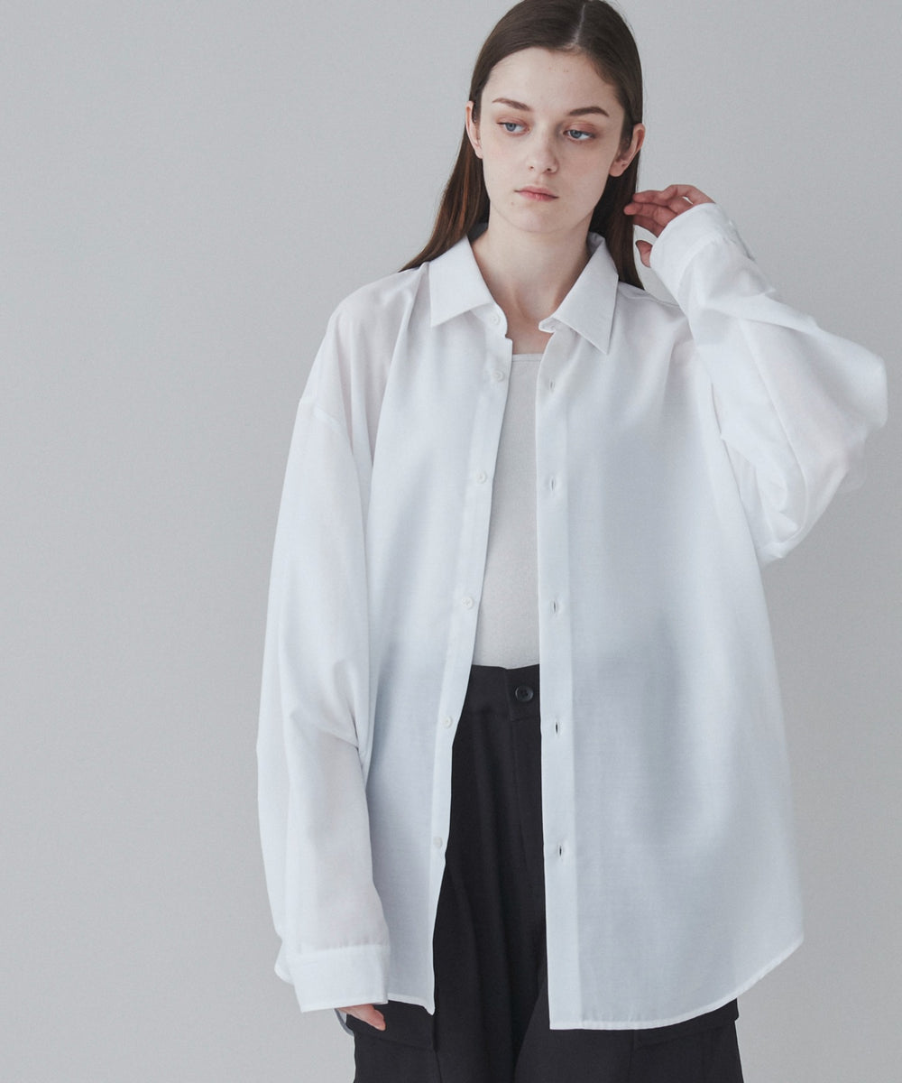 ホワイト モデル：173cm L着用