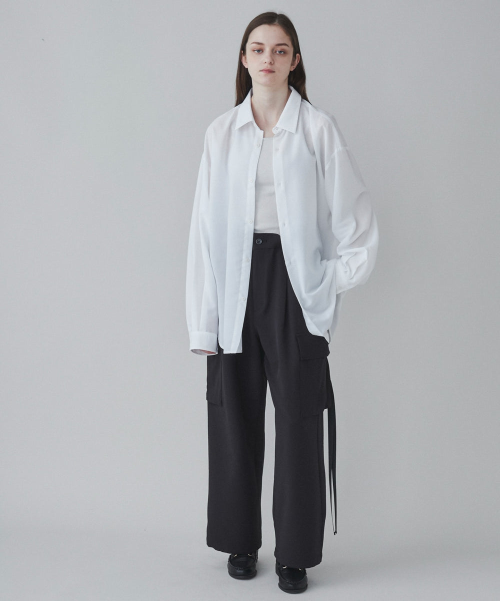 ホワイト モデル：173cm L着用