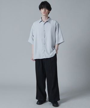 Lグレー　モデル:180cm L着用