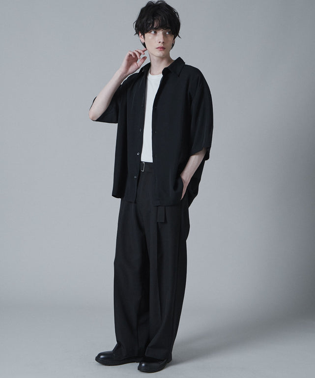 ブラック　モデル:180cm L着用