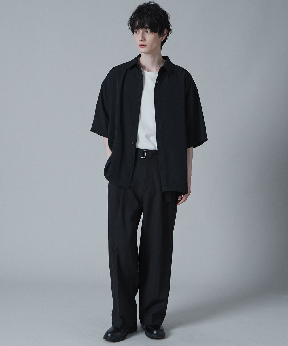 ブラック　モデル:180cm L着用