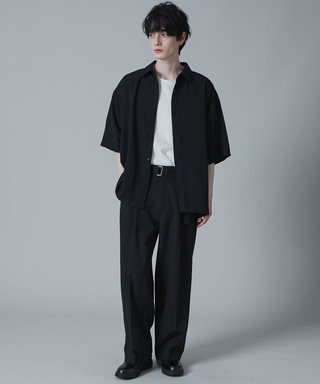 ブラック　モデル:180cm L着用