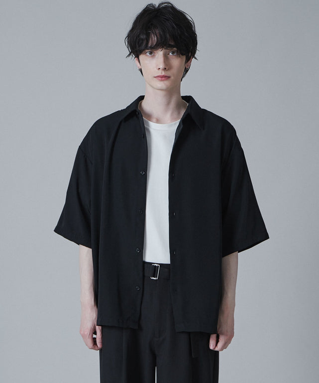 ブラック　モデル:180cm L着用