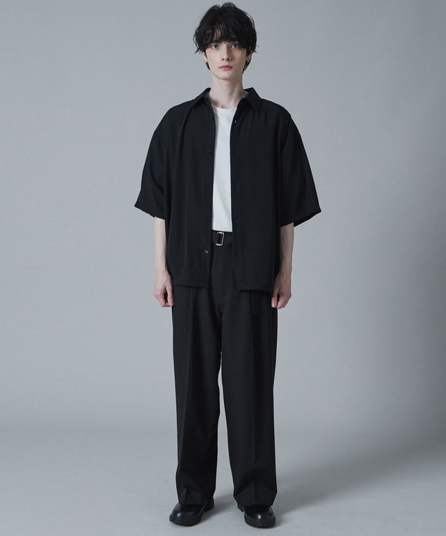 ブラック　モデル:180cm L着用