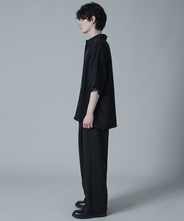 ブラック　モデル:180cm L着用