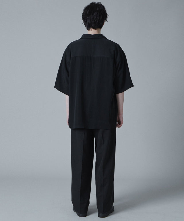 ブラック　モデル:180cm L着用