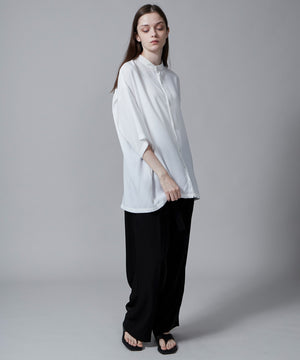 ホワイト モデル：173cm L着用