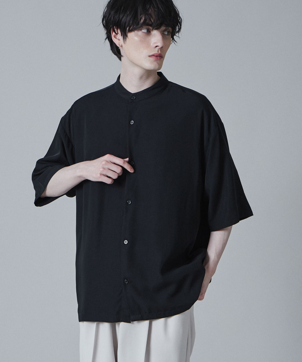 ブラック モデル:180cm L着用