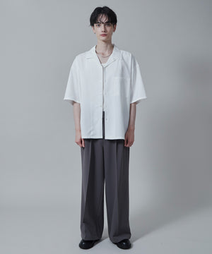 ホワイト モデル：180cm L着用