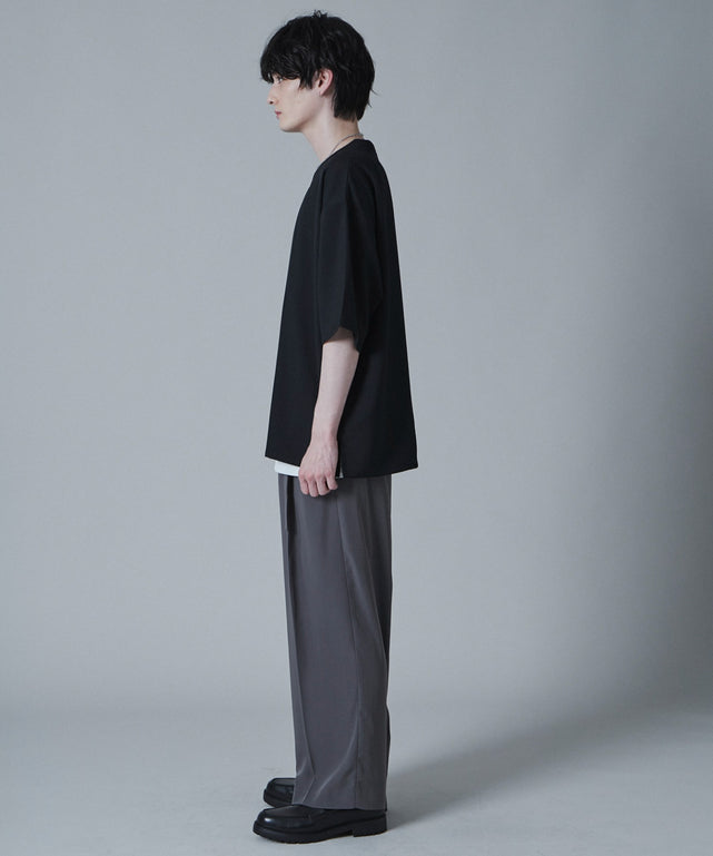 ブラック モデル：180cm L着用