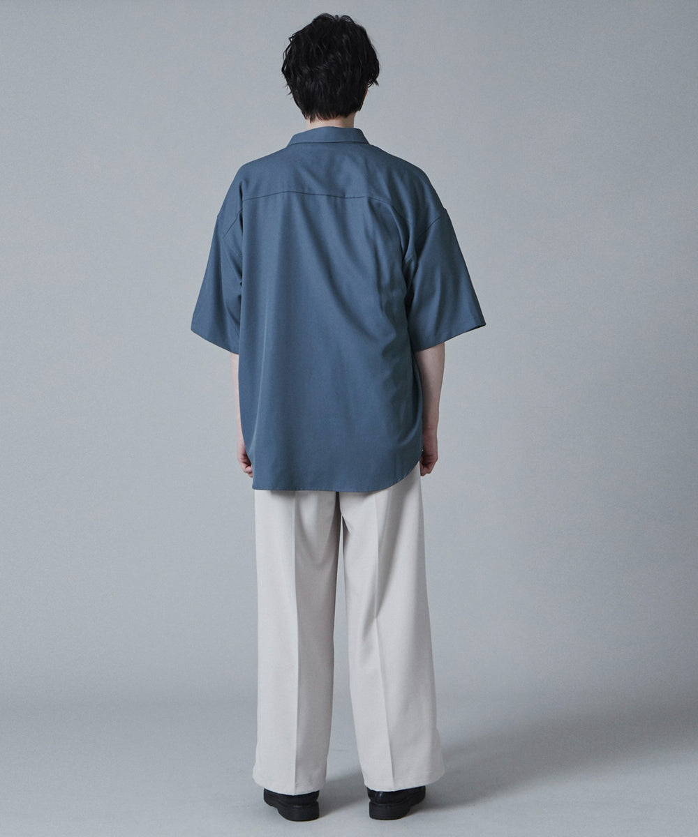 ブルー モデル：180cm L着用