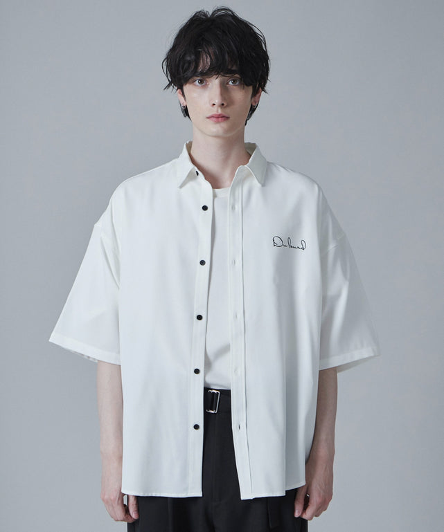 ホワイト モデル：180cm L着用