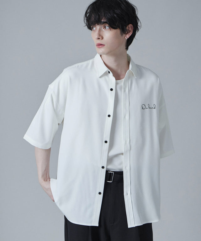 ホワイト モデル：180cm L着用