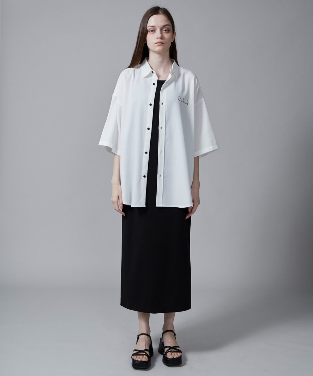 ホワイト モデル：173cm L着用