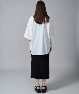 ホワイト モデル：173cm L着用