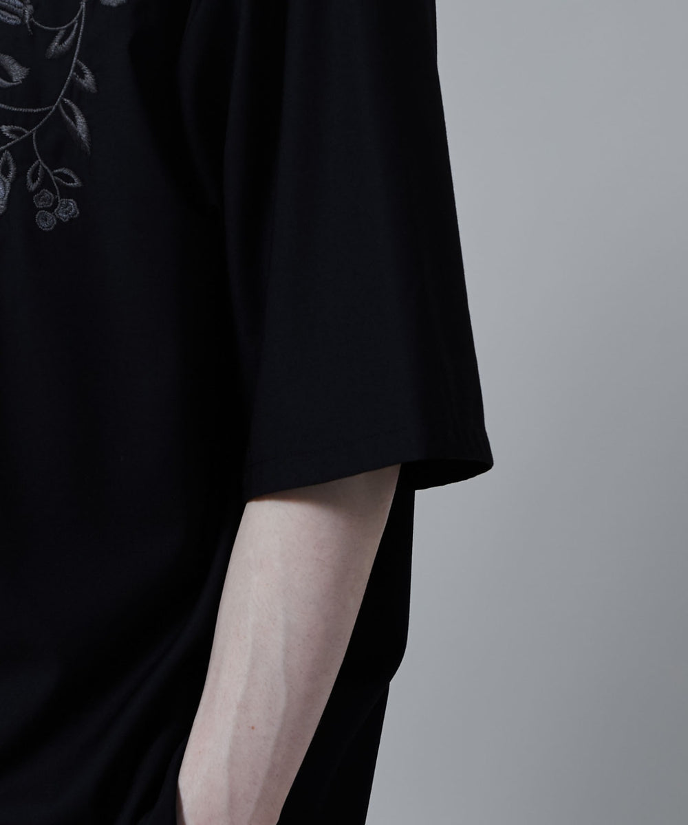 TRフラワーモチーフシャツ（S）