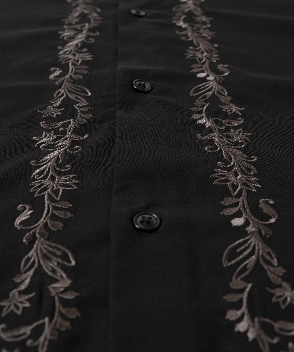 TRフラワーモチーフシャツ（S）