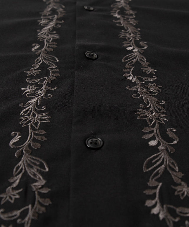 TRフラワーモチーフシャツ（S）