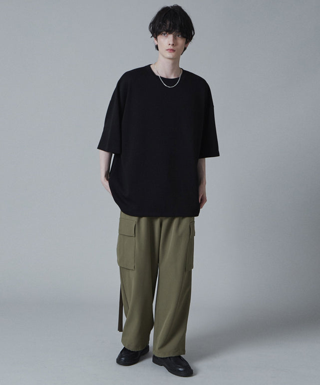 ブラック モデル：180cm L着用