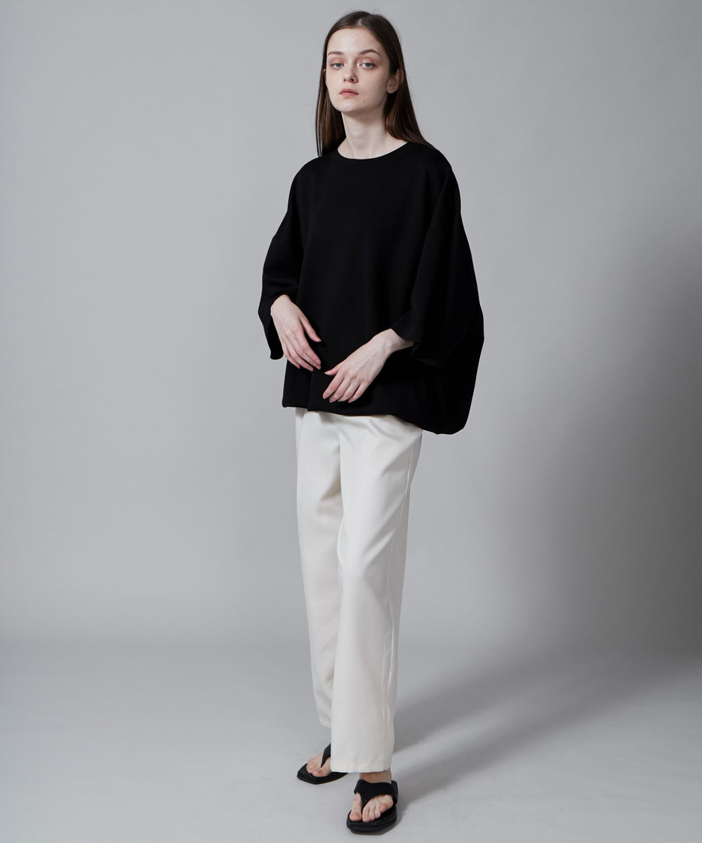 ブラック モデル：173cm L着用