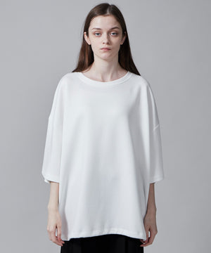 ホワイト モデル：173cm L着用