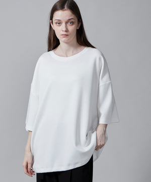 ホワイト モデル：173cm L着用