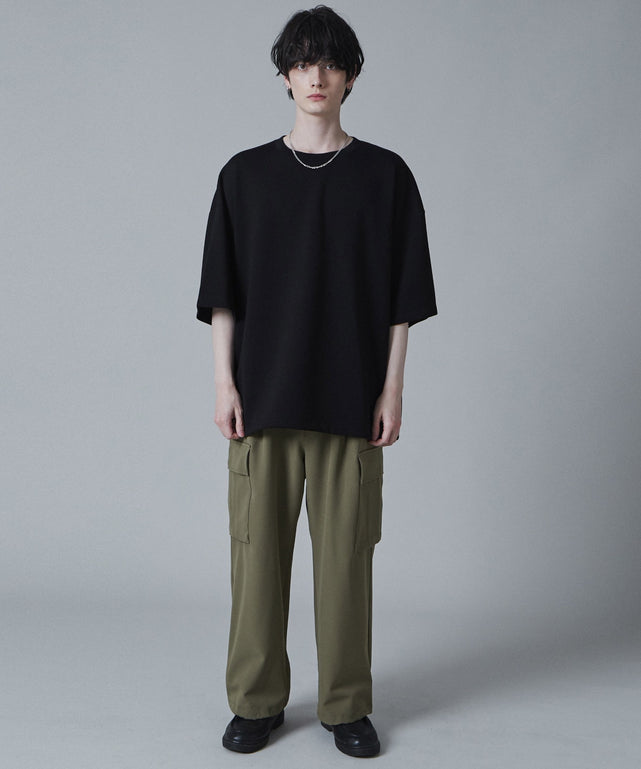 ブラック モデル：180cm L着用