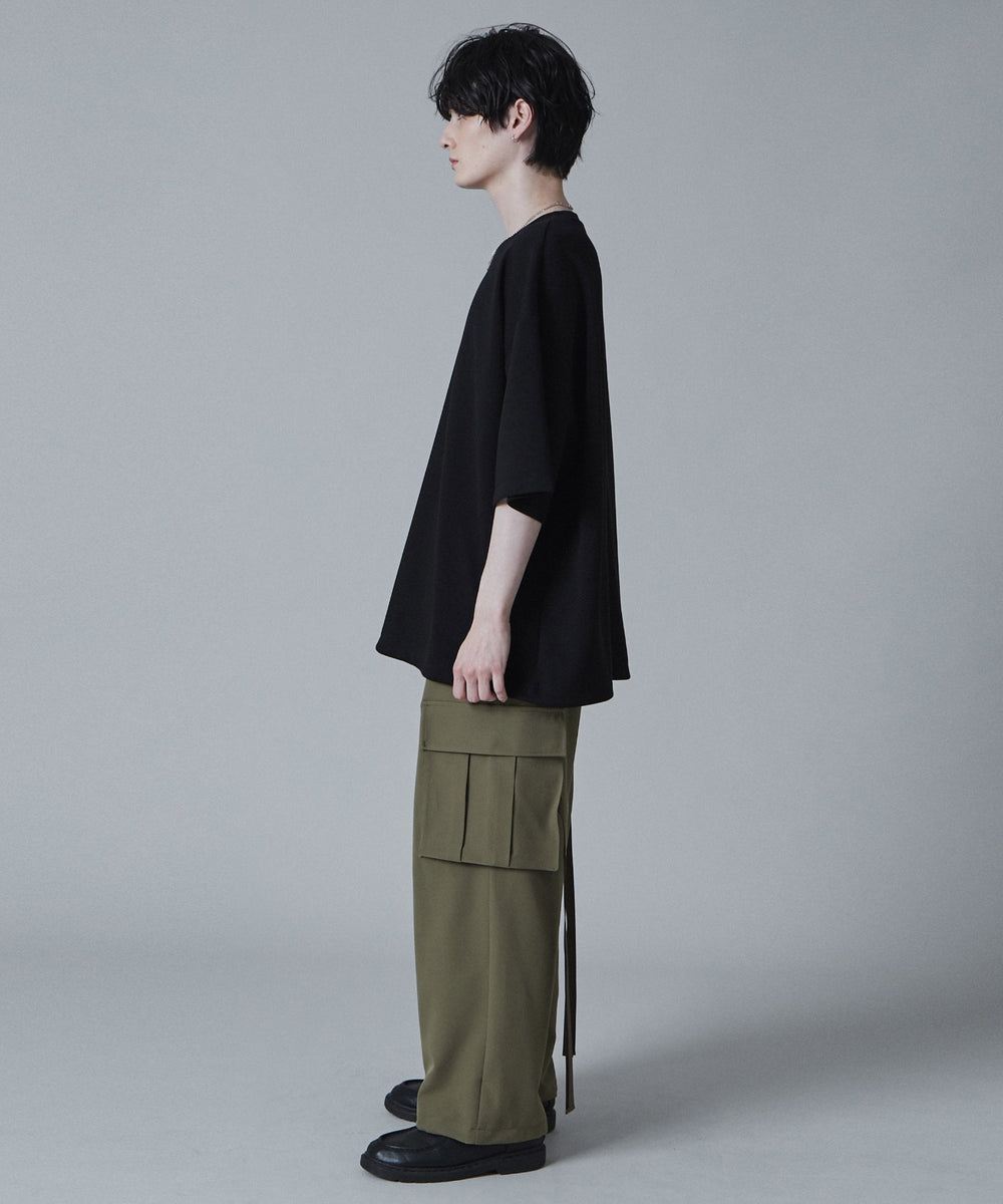 ブラック モデル：180cm L着用