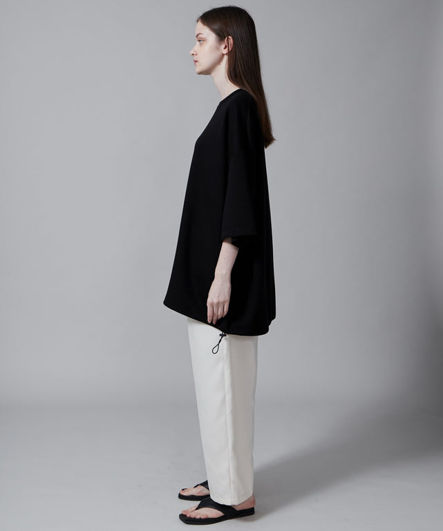 ブラック モデル：173cm L着用