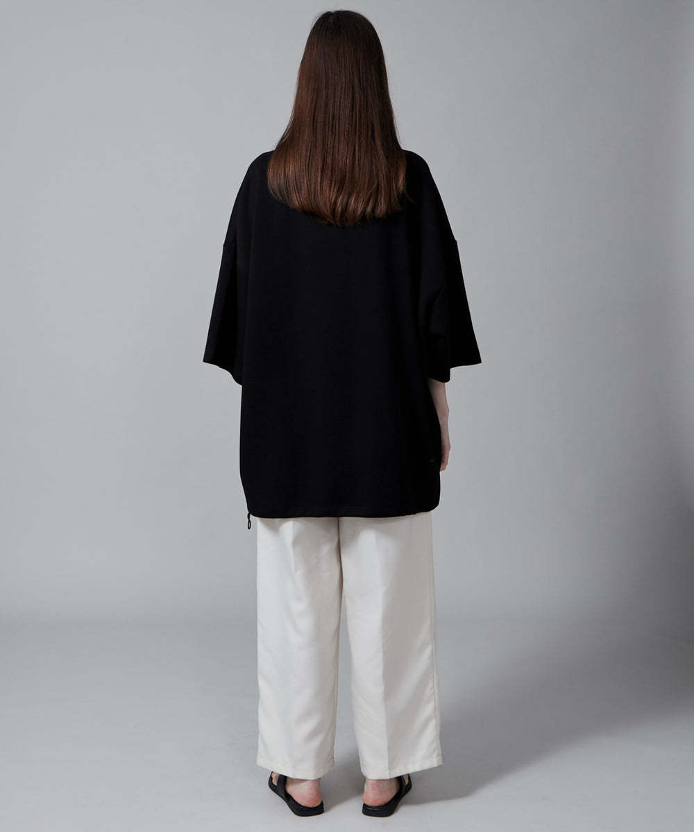 ブラック モデル：173cm L着用