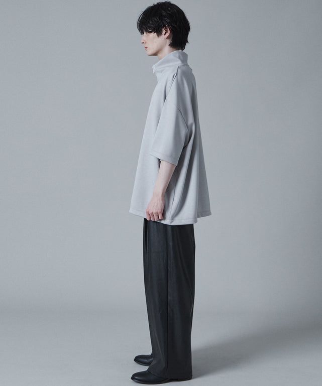 Lグレー モデル：180cm L着用