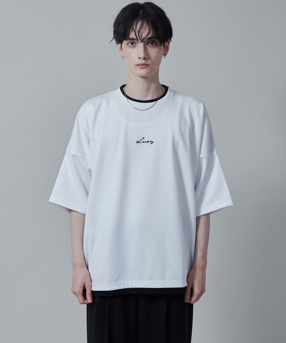 ホワイト モデル：180cm L着用