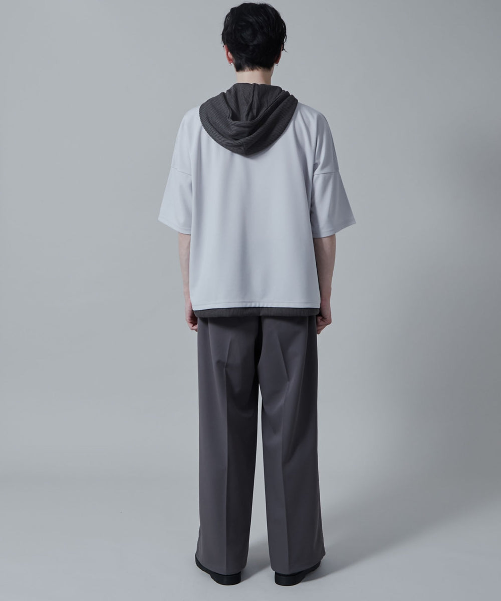 Lグレー モデル：180cm L着用