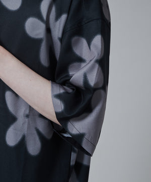 柄1 モデル：180cm L着用