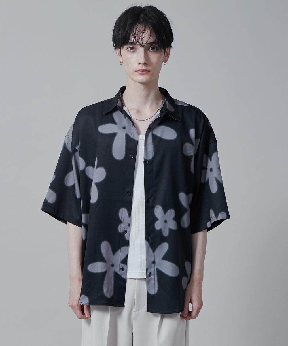 柄1 モデル：180cm L着用