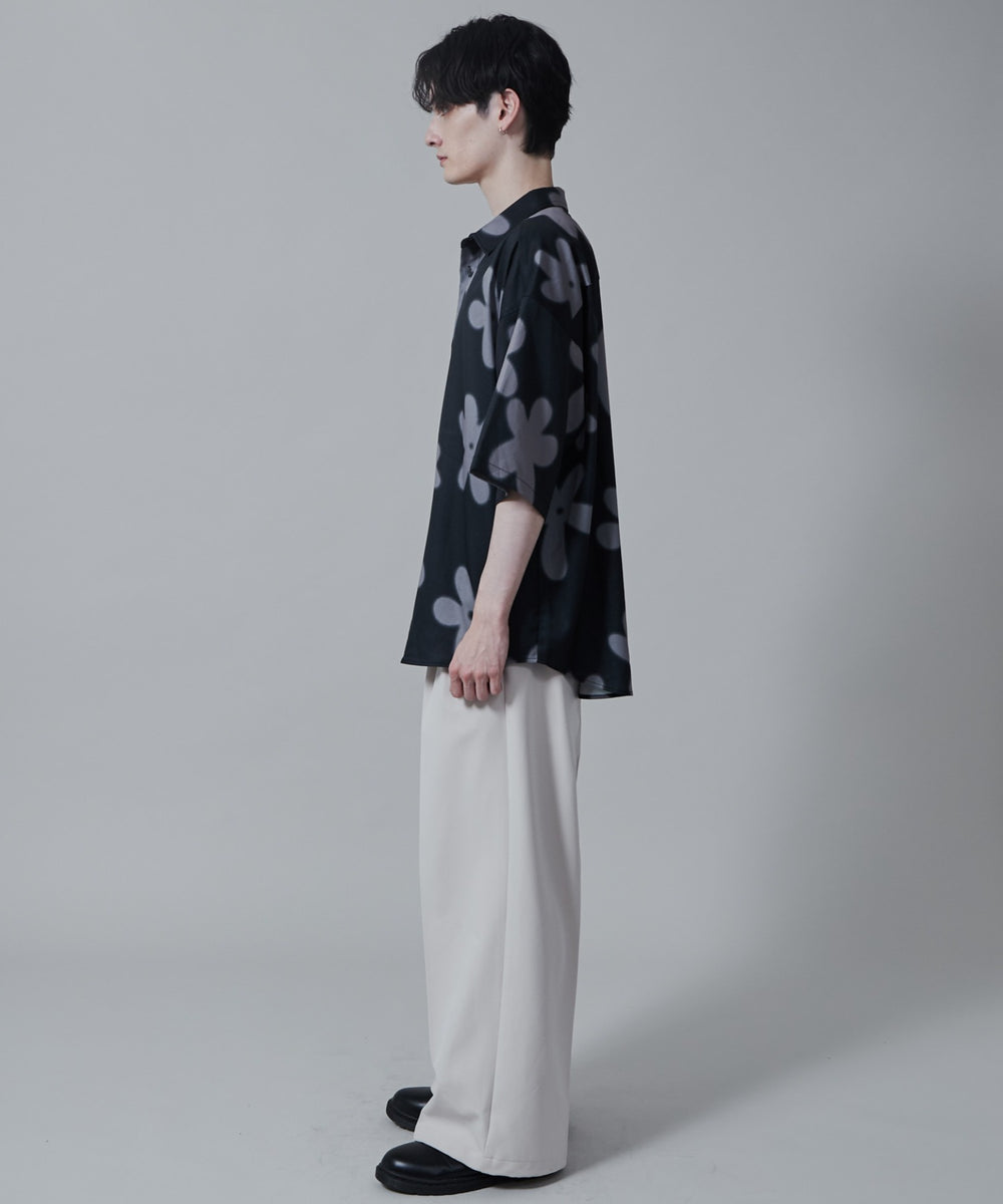 柄1 モデル：180cm L着用