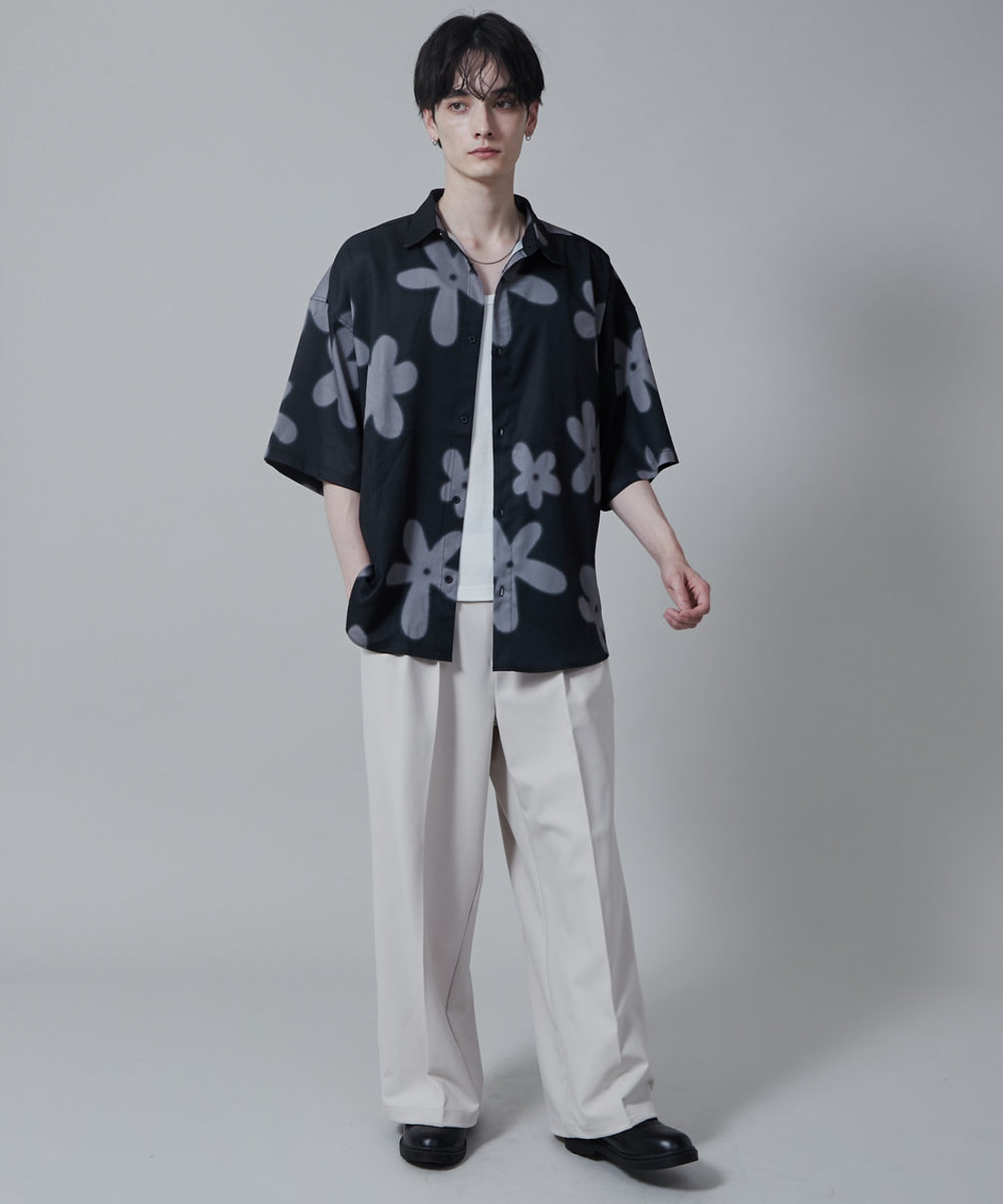 柄1 モデル：180cm L着用