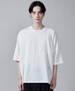 ホワイト モデル：180cm L着用