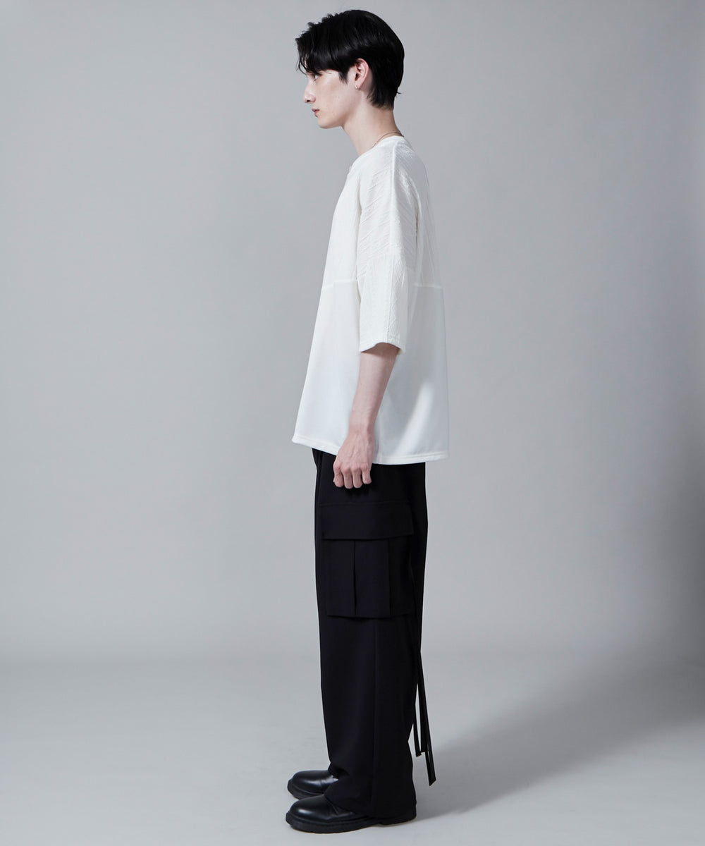 ホワイト モデル：180cm L着用