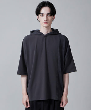 ブラック モデル：180cm L着用