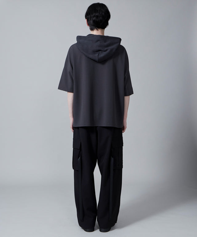 ブラック モデル：180cm L着用