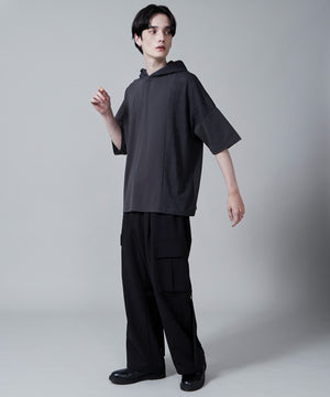 ブラック モデル：180cm L着用