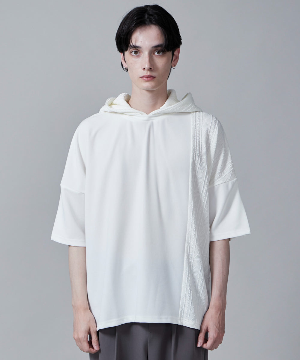 ホワイト モデル：180cm L着用