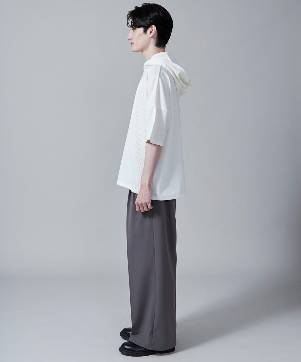 ホワイト モデル：180cm L着用