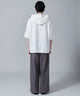 ホワイト モデル：180cm L着用