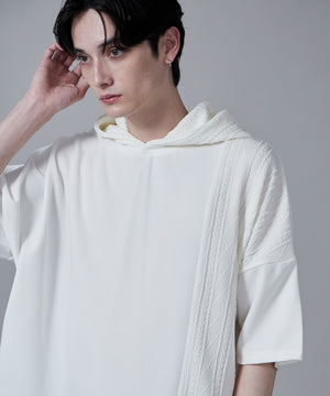 ホワイト モデル：180cm L着用