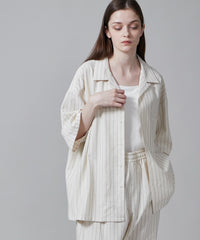 オフホワイト / M